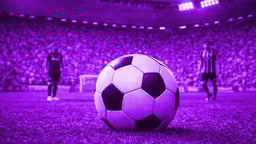 En närbil på en fotboll i Allsvenskan